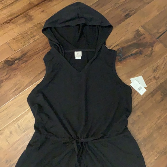 NWT N Natori hooded dress, black. Size S! Perfect - Picture 6 of 9